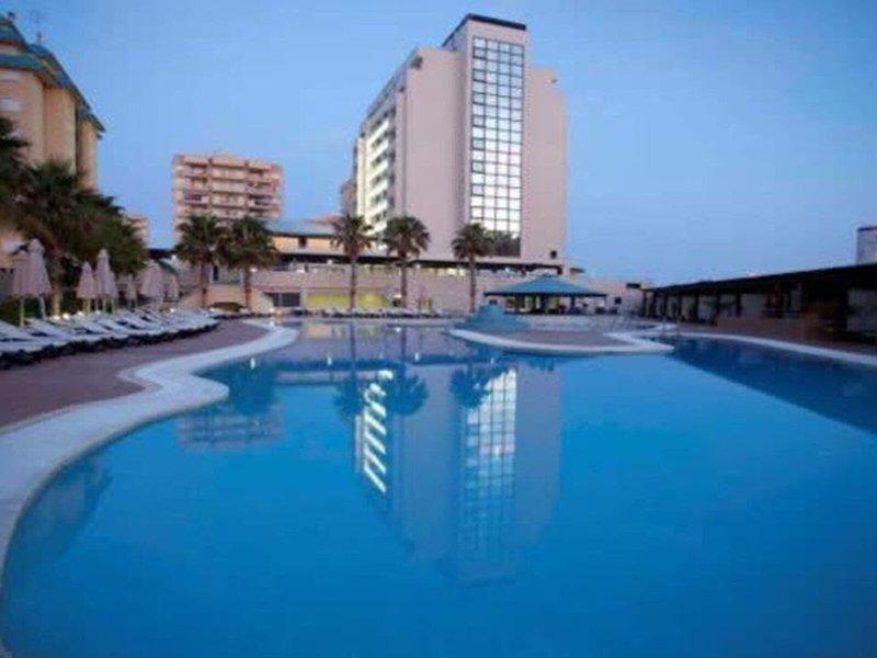 73B87CB819B903EE66471B2475717BEE