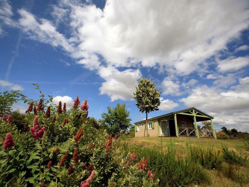 6ADC009F44876D04023F9039E1AC11F4