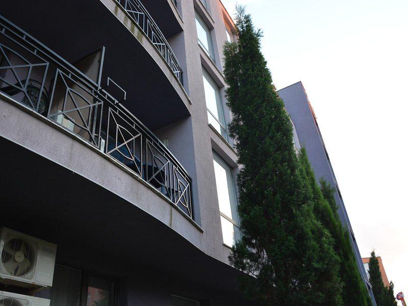 102F659B7CD60D584DAFD057250F3AB8