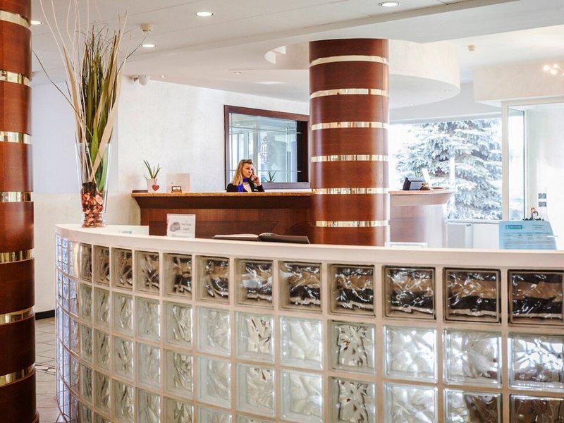 EF7B29A9AC07D03ADC1AE7243B49FB44