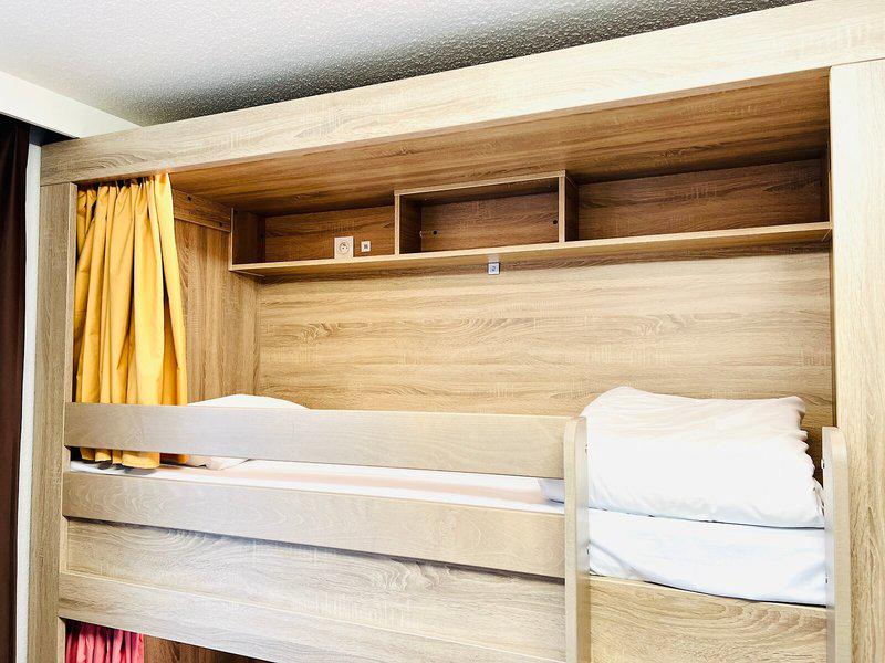 D42F6F533667E580FEBEAB9604C255D6