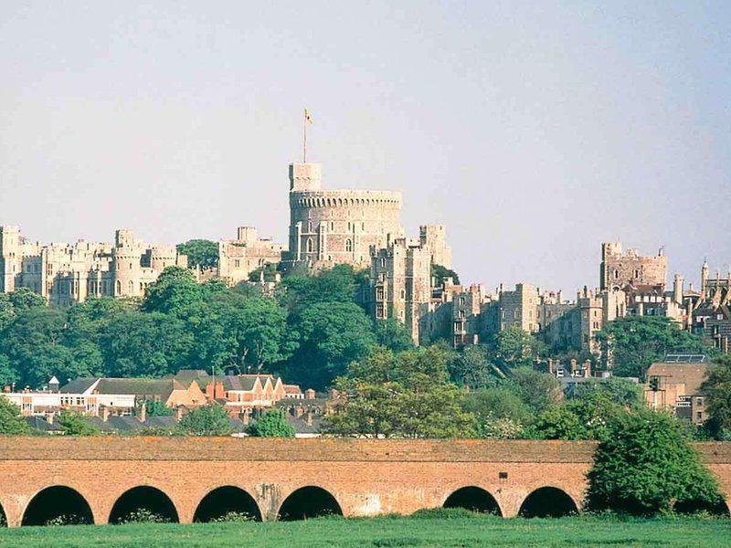 55818E256F68C6D41150B889F12033E7