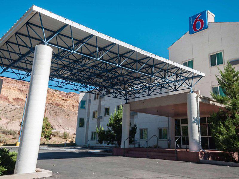 8F95AD8F431C3C484358FBE4175F92FF