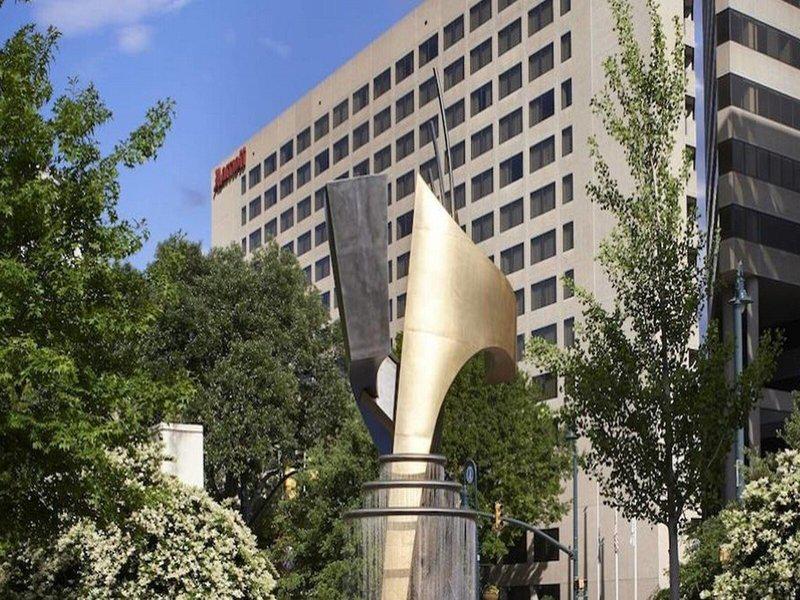 9945F05AA6564C916613E6250391DF25