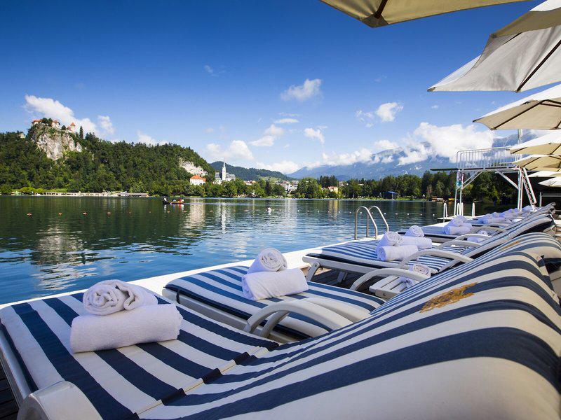 33F05E716E9692CF49975CAA4E0FFC70