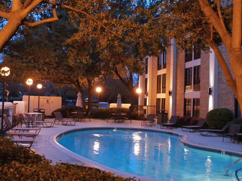 436BD9267E0ABC746145B9801354D911