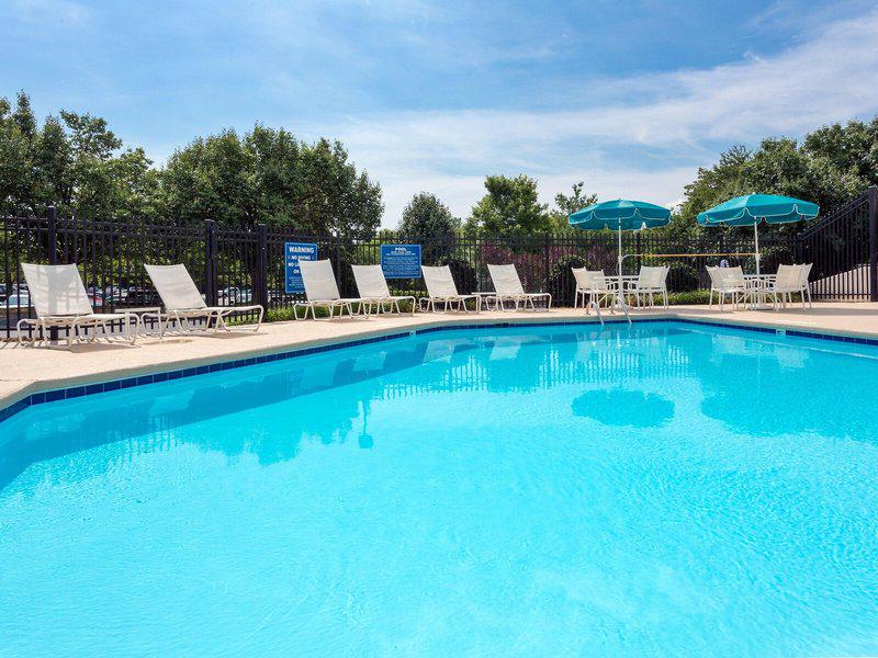 83A9B99B18A99EDE72869411369615D4