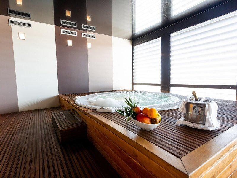 1FF90672A989CC72777E3795CA6088F9