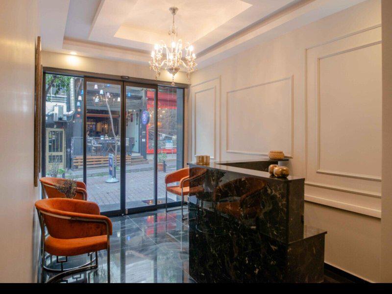 C01DA4A576F4570185AB1D1B9E6E3F84