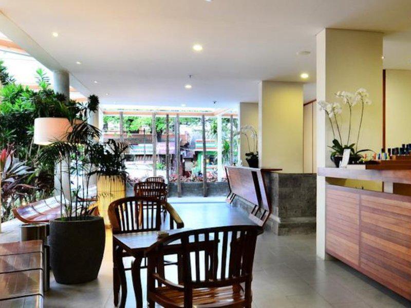 02B35A8A1876ED90A9C2FD2EB4438F29