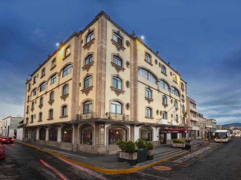 FA87C652D94E438AFC0AD72924EAA925