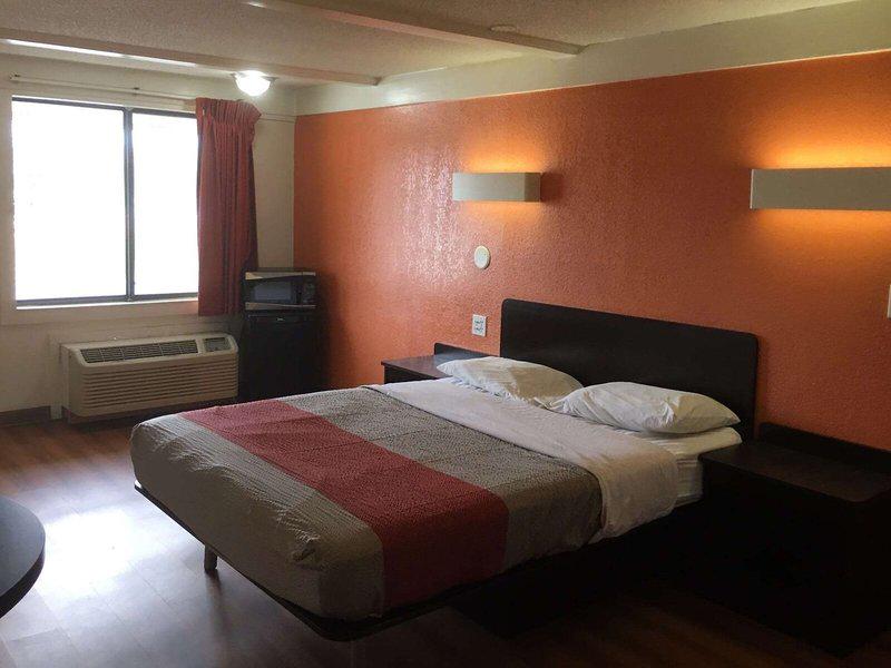 EC5A915B5B9CF00804F2F3145076957F