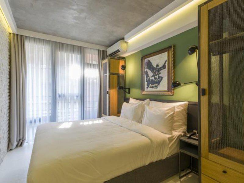 808A30D5F1E97D89B5BFE8AF1CD2EE7D