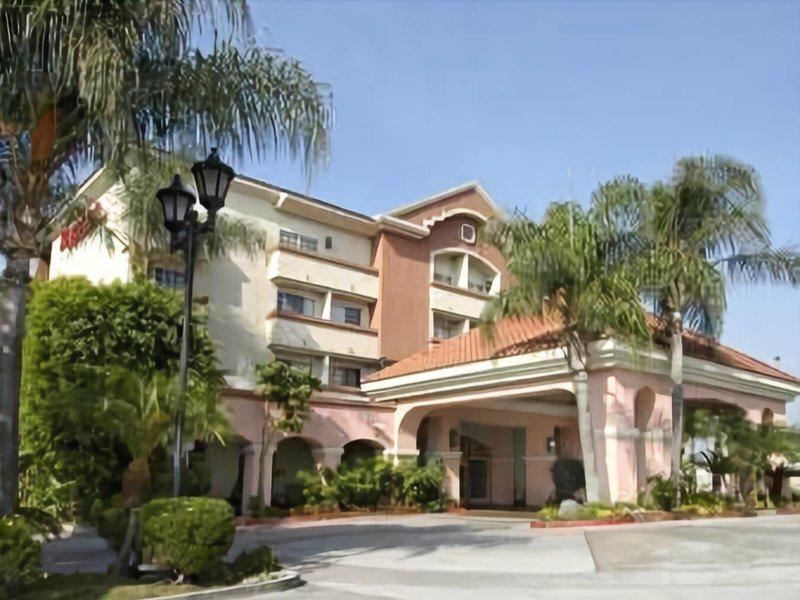 FB49BBE423FF7759309E6C0A5321EA79