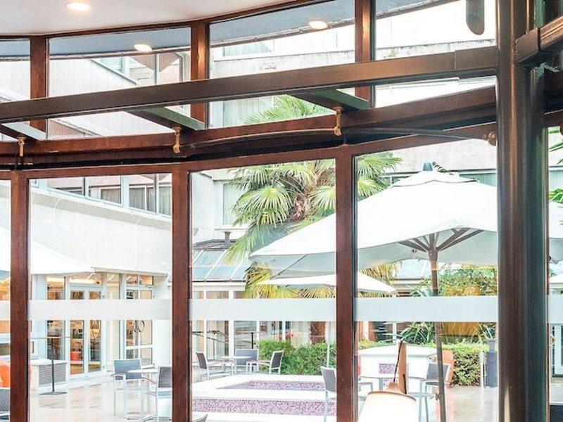 9A347F9B85811483BED31B381CCD6F51