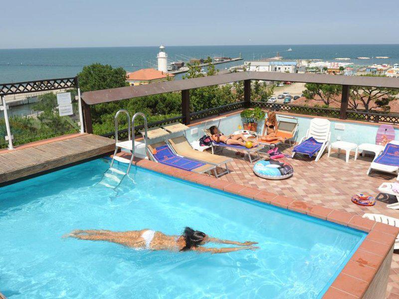 6C869BCE394540EF9FA80861EF502783