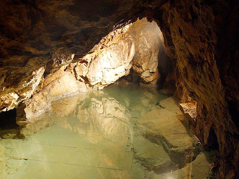 067E2FEBE36A4FCFA9A18C7666FDF15A