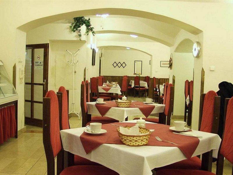 838AAFDA42D86AD9F3BE30C00F8C46C6