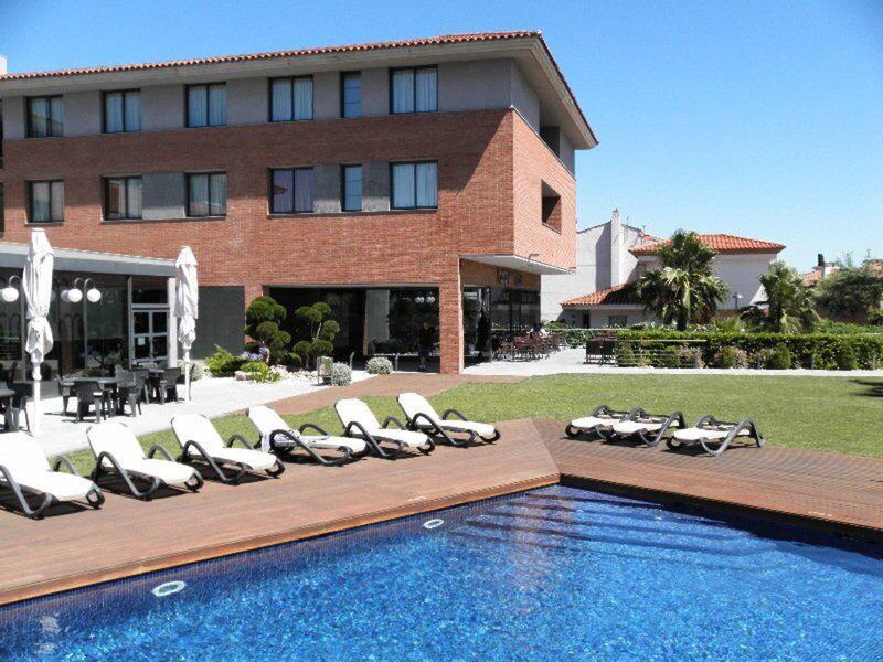 DFCAA1C1F40BA28B866AE939A299DFDB