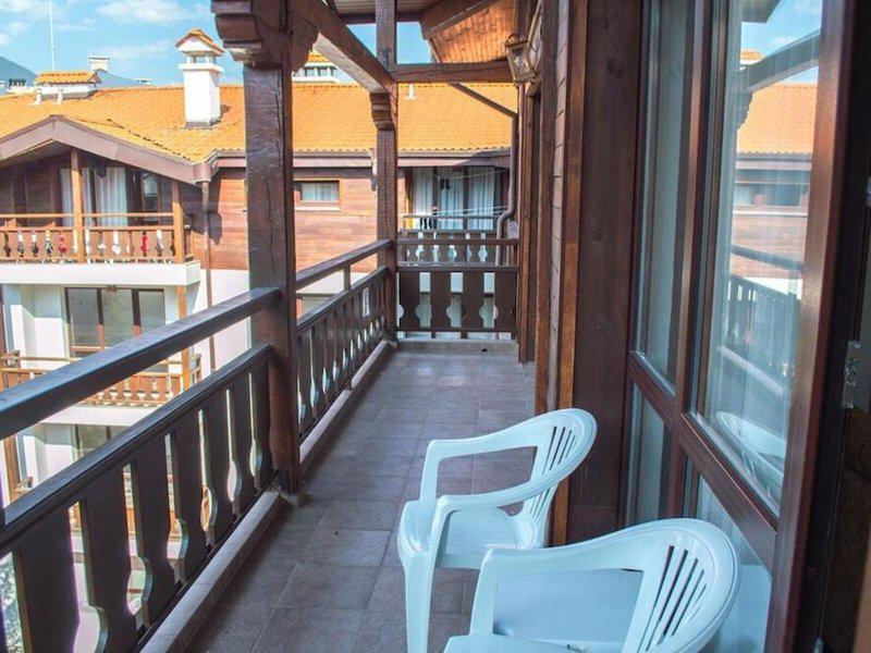 C42743C1467454603D15B0E6A381EBE4