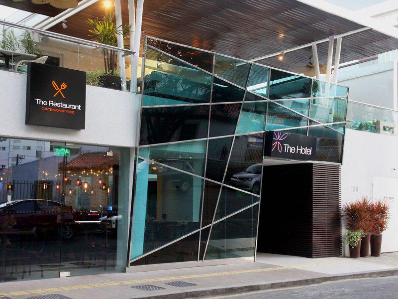 435A8D7BF794A4107F1A7E2BB605533E