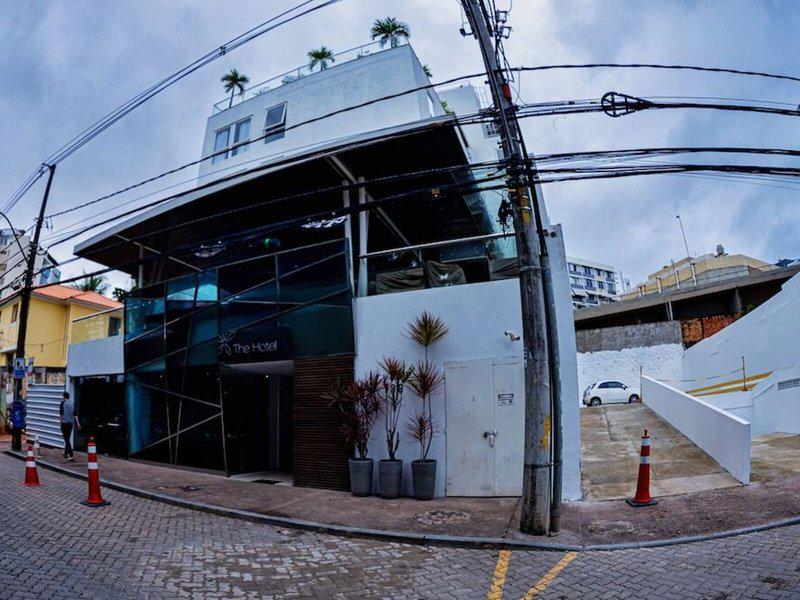 F1C733FD69067BD4A8BA6E0641936991