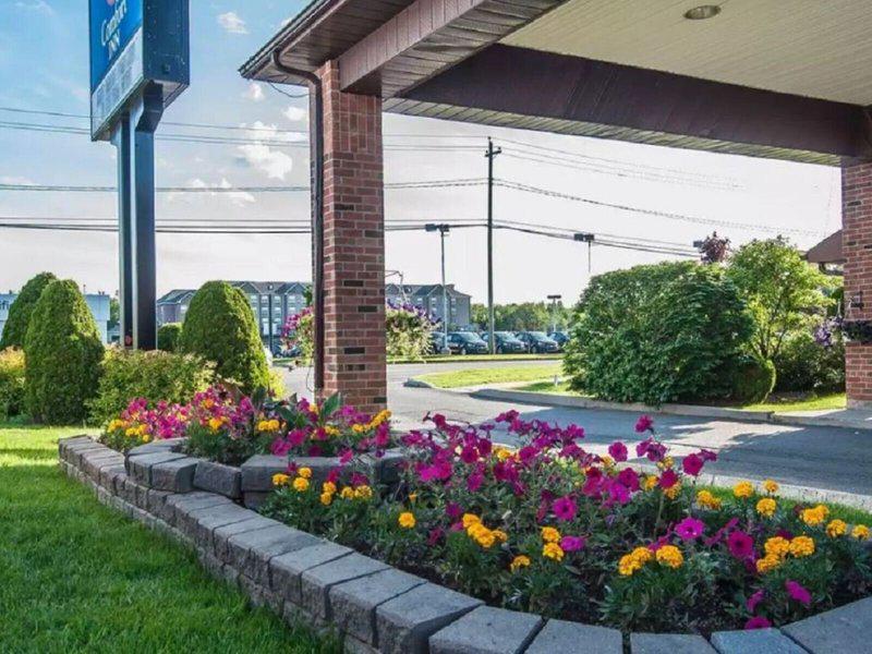 1821DD40046D79681D7CD83AA6FE7E4D