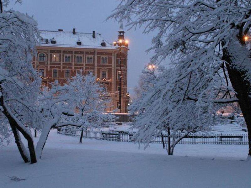 F64BFB7E35FF9E6241AA11CAD368CAD3