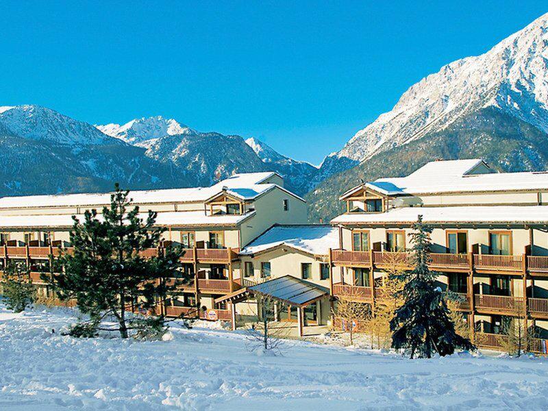 EAD4E7245B4F77BD8D4B09A8D267FACC