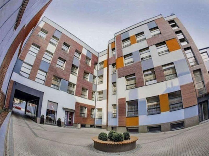 F987B2F384044C414615C017FA5848DF