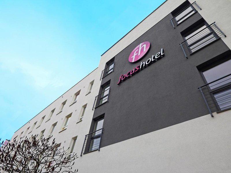 E795CC6F6236114D976F06E994D4794B