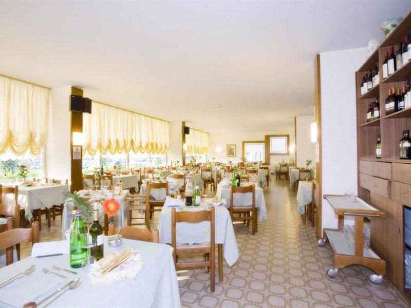 955B07E6D1C1E7B20C7B9DE4F68437D4