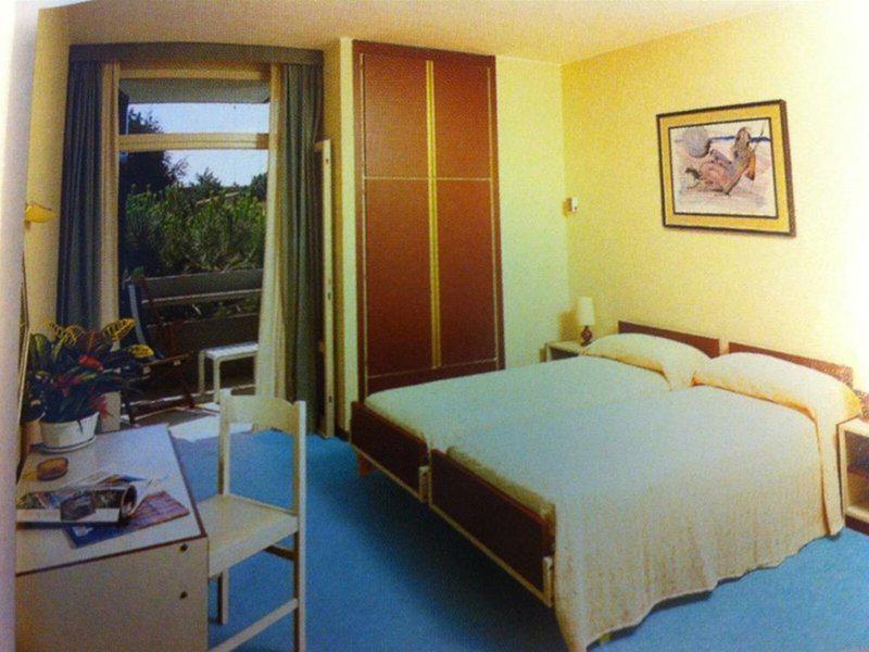 49E971ADB544BFA849F05C0B94FBAE17