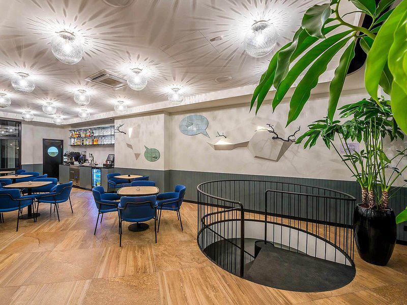 2BA2096AC5FAD4C8A1AD1FAF75617D59