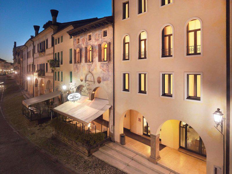 C3CAE3BE4F54F39ABA668EC95C9AB896