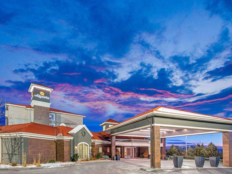 FCAB18025F6485C3DA038F414F290D12