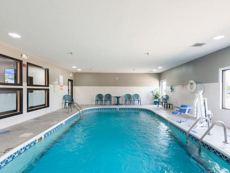 E5787F29A9D84C2BF0B8A8B12886C720