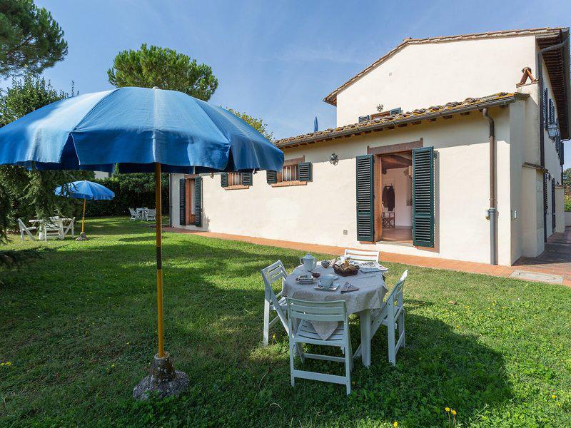 AD255A6AC6559B966F332AC2EBB27DE0