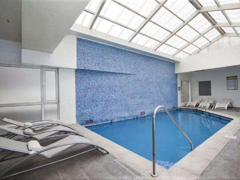 EF2BFF53CC6D74F71EC5E168FA262BD6