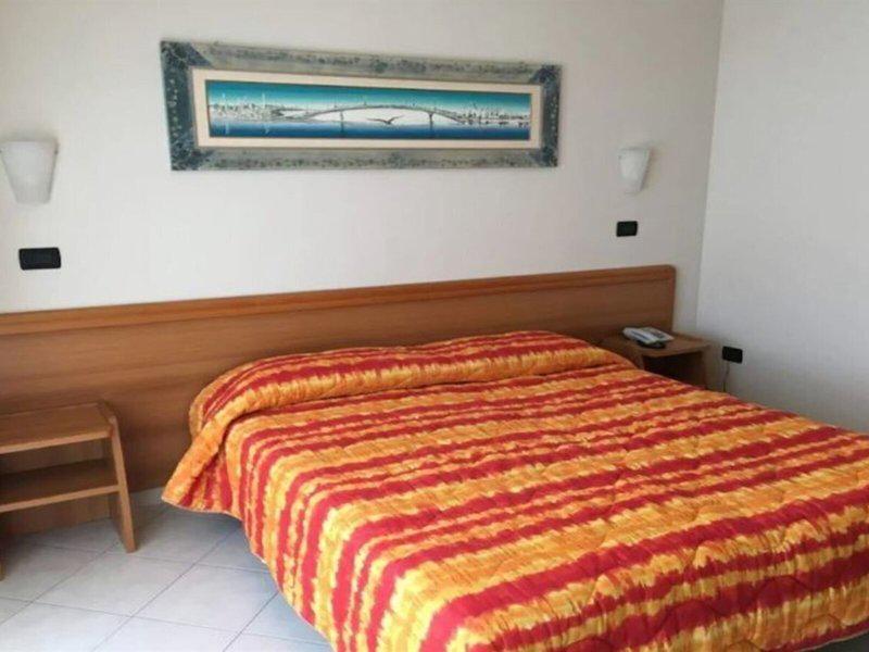 684F2F4554C9AEE8D6CCFAD61F5B837B