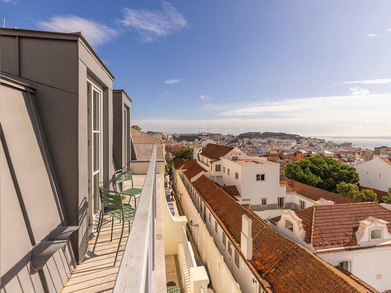 22496A2C8D8CE07F645B078C0725131B