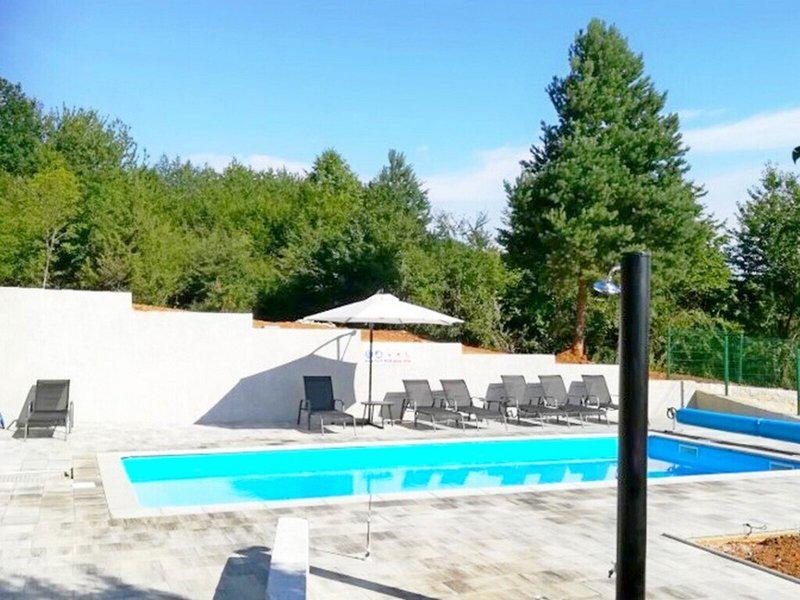 96AF788756204F8E40C41C3B90915EF6