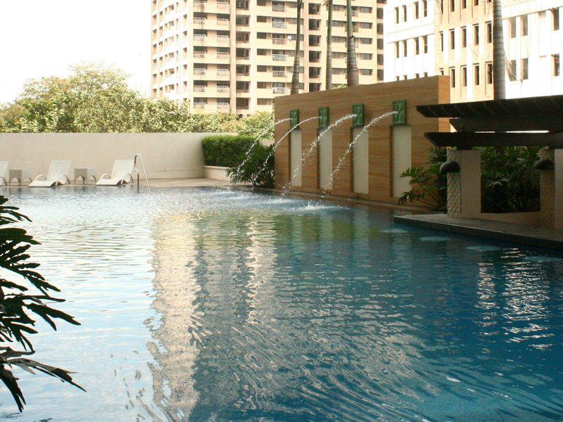 F8A66C231908F97DFA8E6D11E917CD98