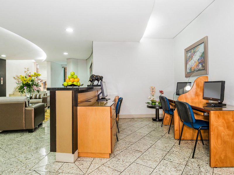 216B0CEA127C809C5ED884F341385007