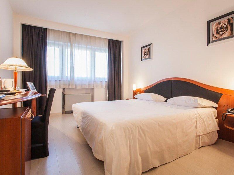 CC0CBDAC346454EF186C2F6EB5DCFDF2