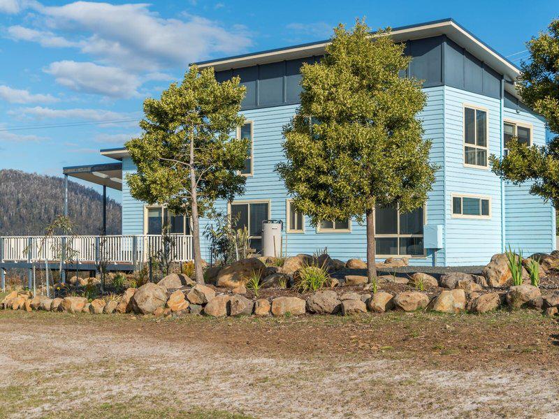 E1426D6564ACF6CFDCA735E8BE52114F