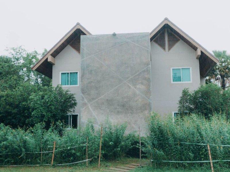 BB29C6579CB27117996F47945268C52B