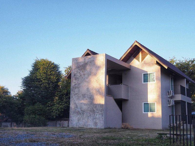 CC4A0CFCA9A20BF2D79AD25936CFDB18