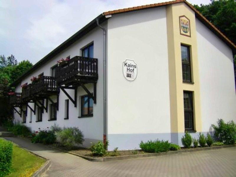 C3B08142C8401643FE064445B8C557E4