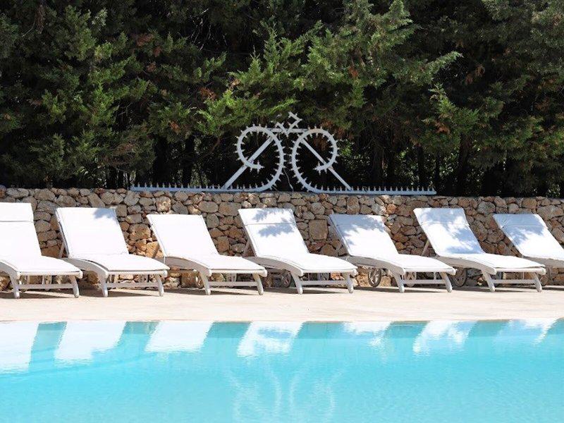 C59D0AC7DD8B7F063B39F75D1F8FAB3C